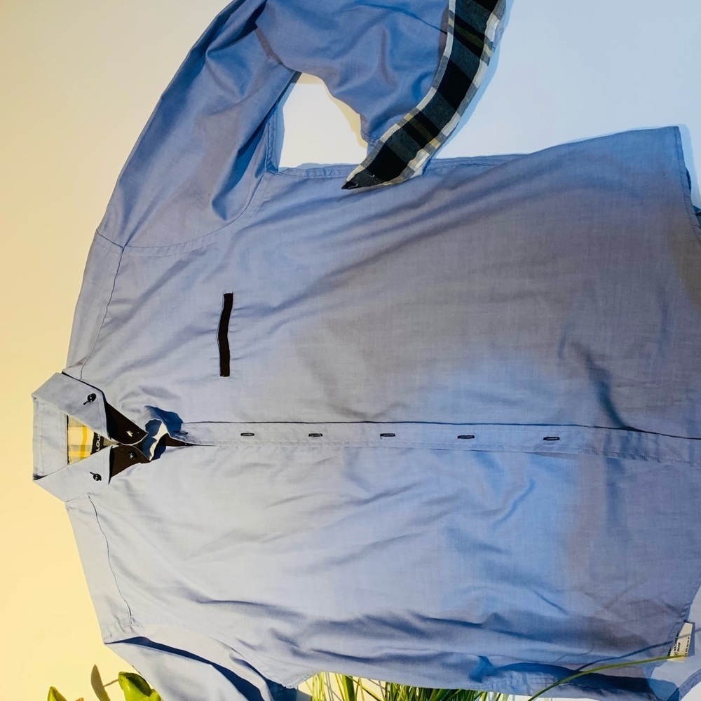 T3- Loud Blue Dress shirt size L